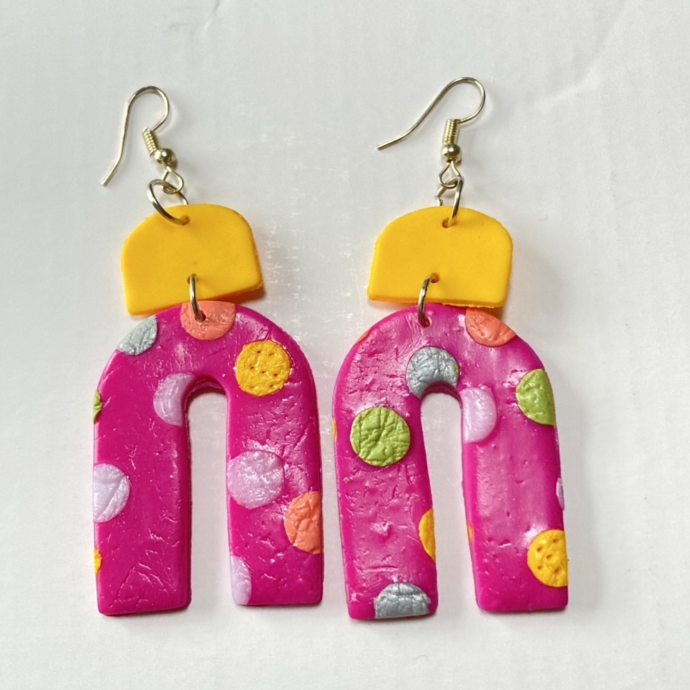 BNWT Handmade Barbiecore Pink Earrings Bundle -Treat Yourself to Trendy Elegance - Picture 3 of 12